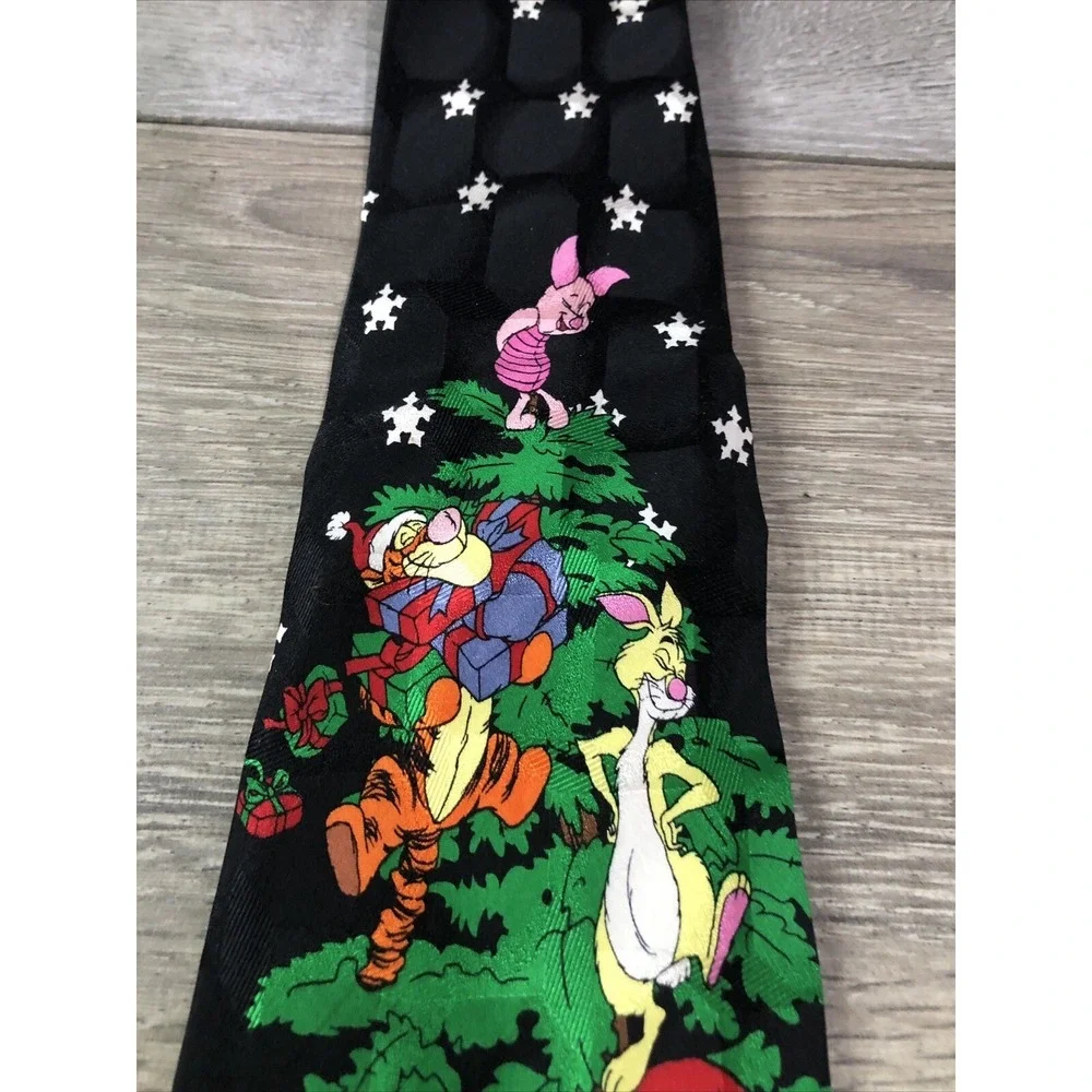 Disney Winnie the Pooh Christmas Tie Mens OS Black Excellent Silk Holiday Tigger
